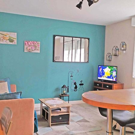 A Lovely Nest บุสซี-แซ็ง-ฌอร์ฌ ภายนอก รูปภาพ